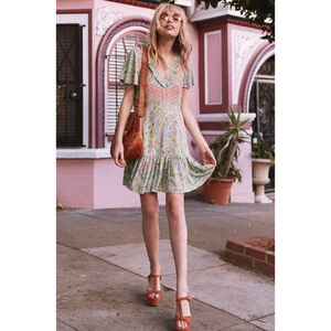 Spell mini‎ dress size M City Lights Sage Green boho resort floral paisley